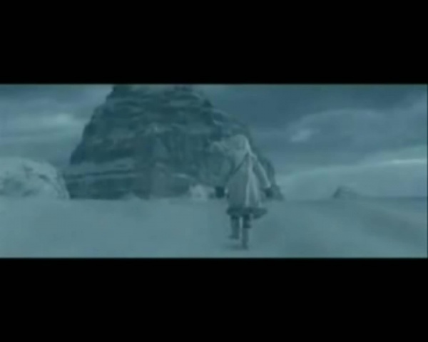 The Golden Compass: Deleted Scene 'Lyra's Fall'
