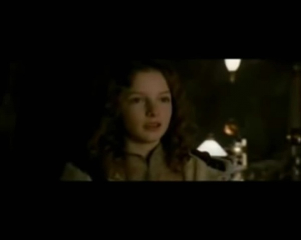 The Golden Compass: Deleted Scene 'Lord Asriel's Welcome'
